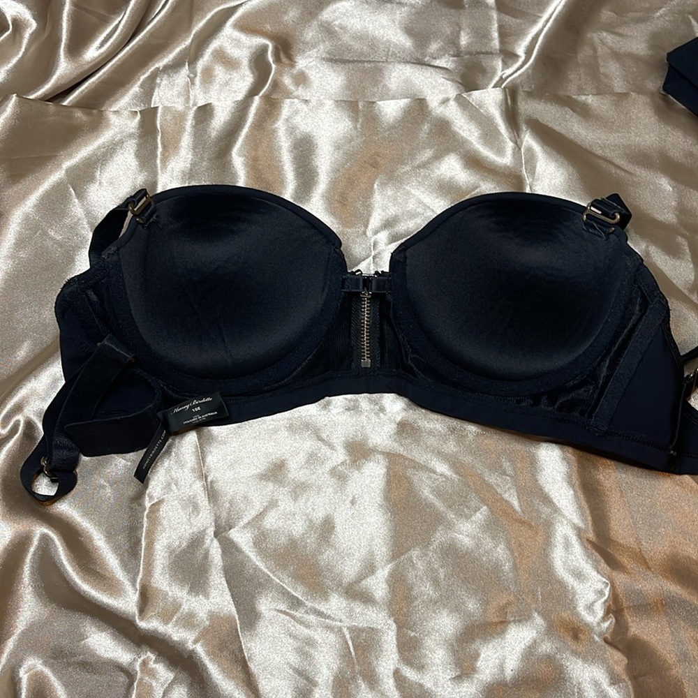 Honey Birdette Vegas Black Swim 2 PC Set - Picture 14 of 15